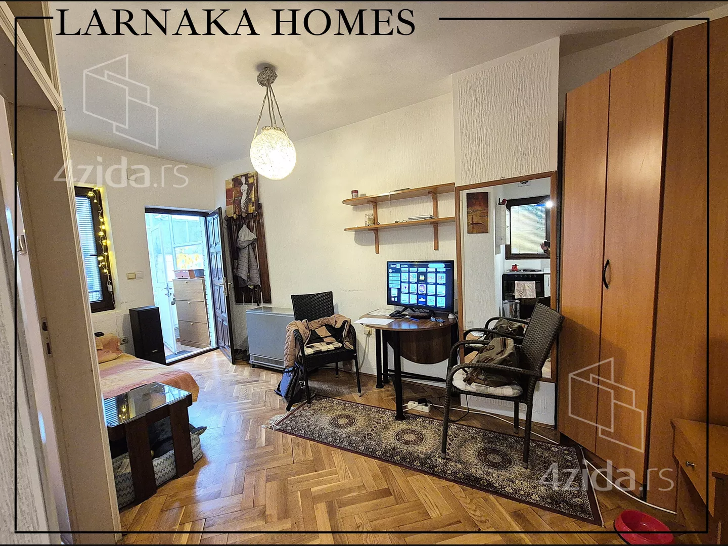 Jednoiposoban stan | 4zida