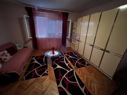 Sentandrejski Put | 4zida.rs