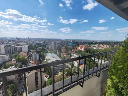 Učitelja Miloša Jankovića | 4zida.rs