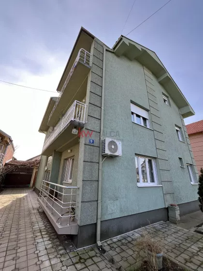 Radničko Naselje | 4zida.rs