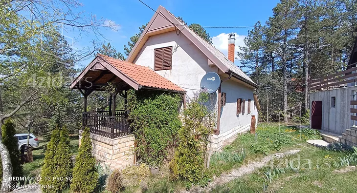 3-etažna kuća | 4zida