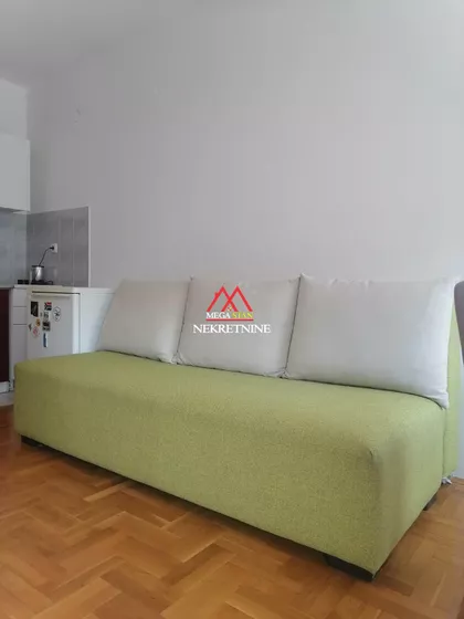 Janka Čmelika | 4zida.rs