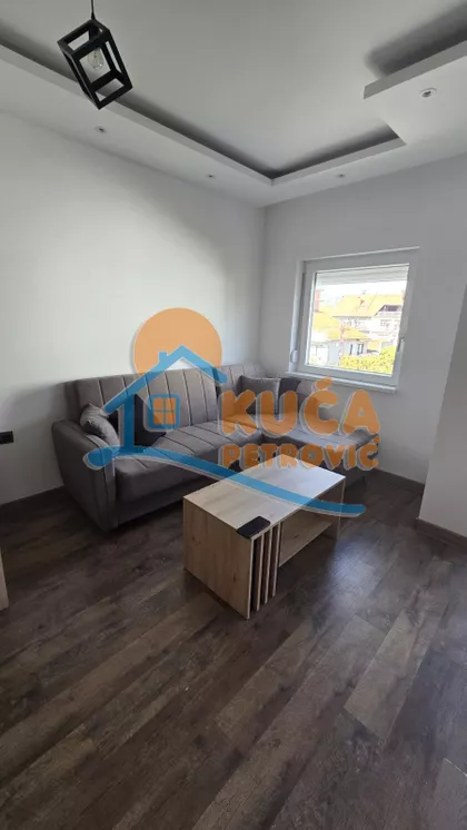 Donjovrežinska | 4zida.rs