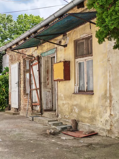 Tikveška 10 | 4zida.rs