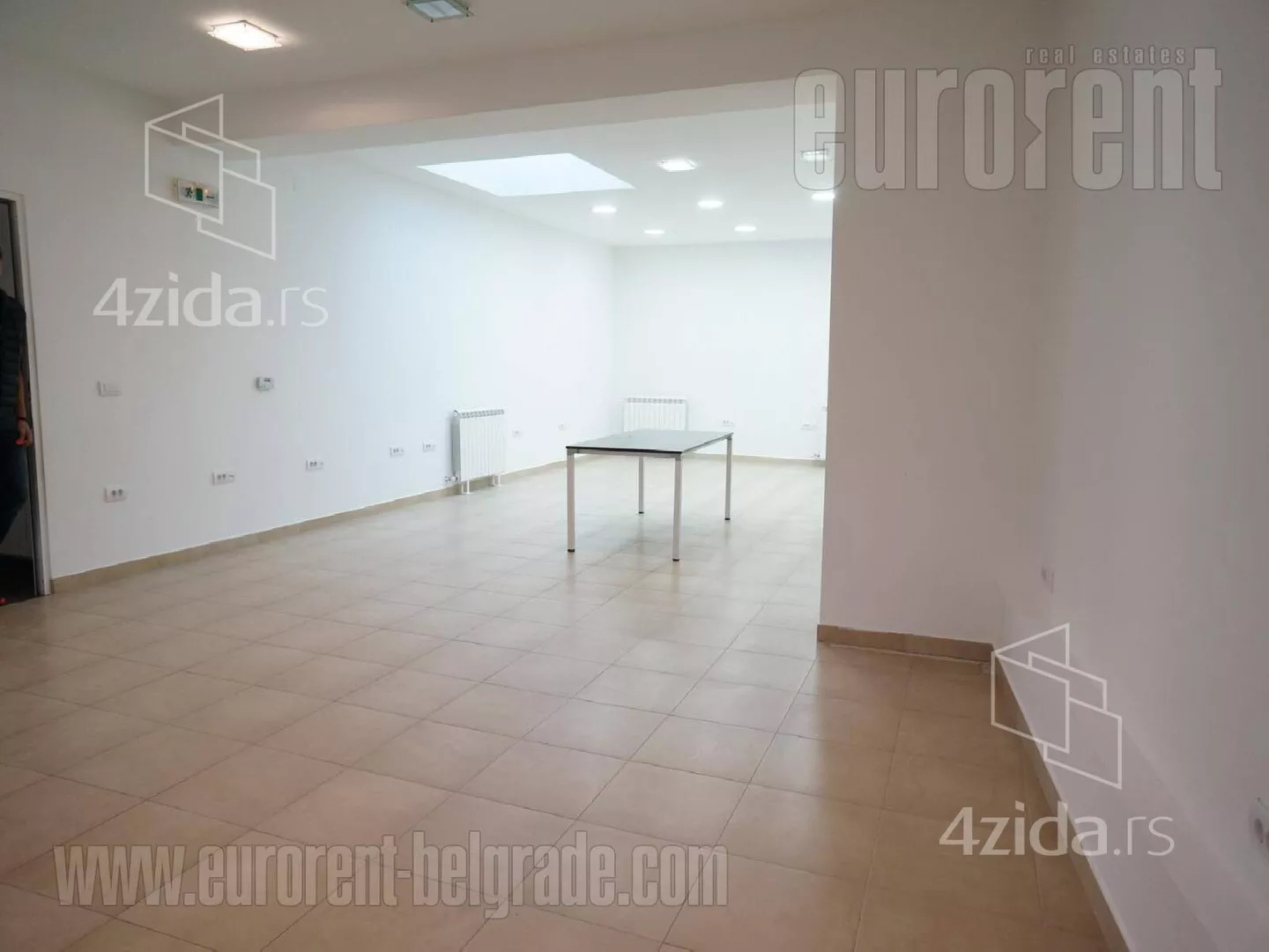 Poslovni prostor | 4zida