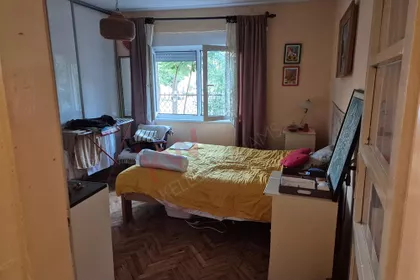 Mihajla Pupina 9 | 4zida.rs