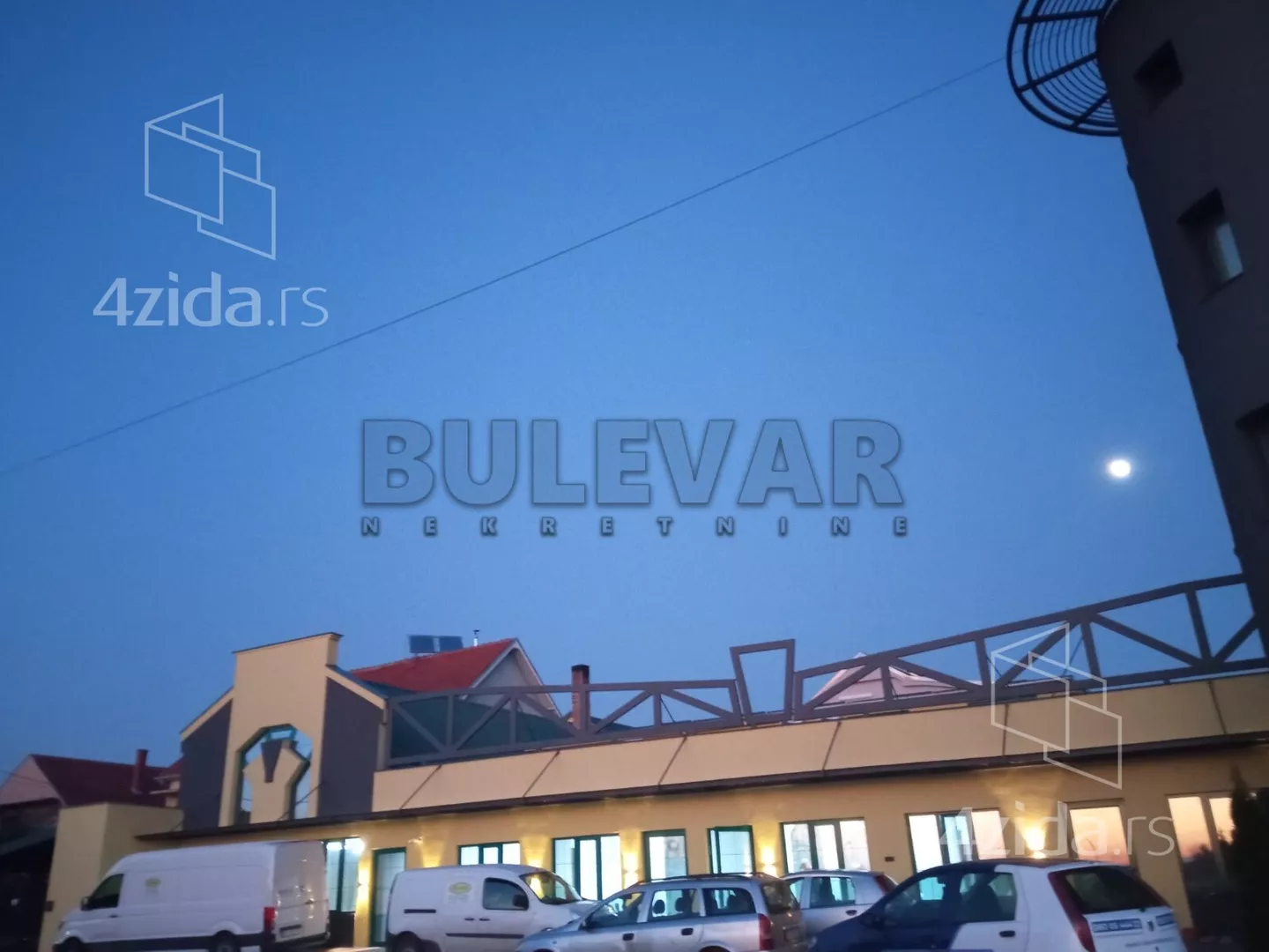 Lokal | 4zida