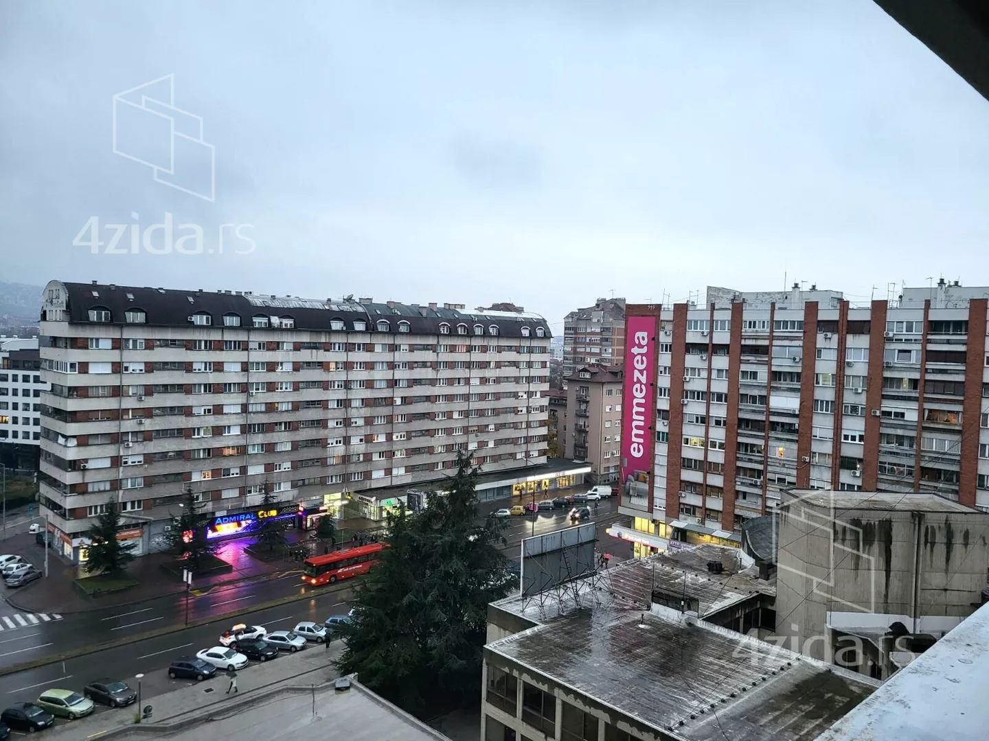 Dvoiposoban stan | 4zida