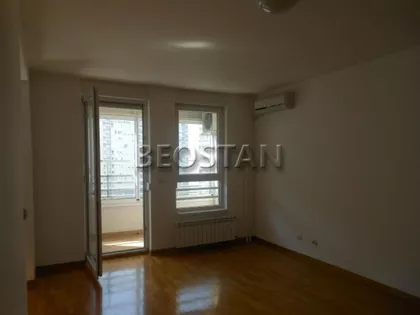 Jurija Gagarina | 4zida.rs