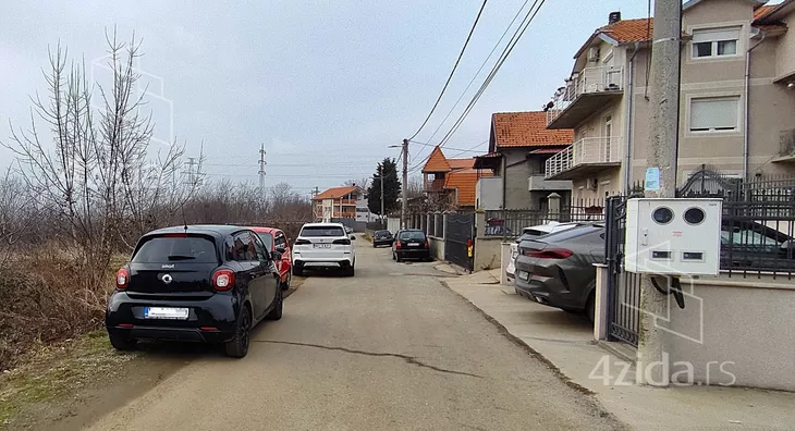 Građevinsko zemljište | 4zida