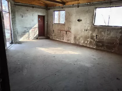 Sebeš Ovčanski 14A | 4zida.rs