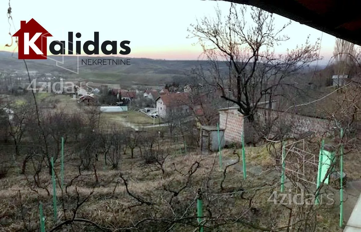 Plac | 4zida