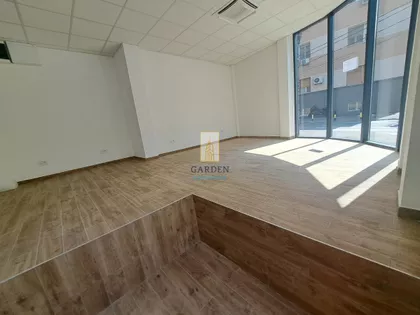 Vukov Spomenik | 4zida.rs
