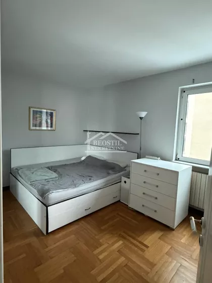 Vojvode Dragomira | 4zida.rs