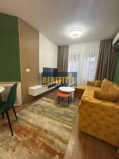 Cara Dušana | 4zida.rs