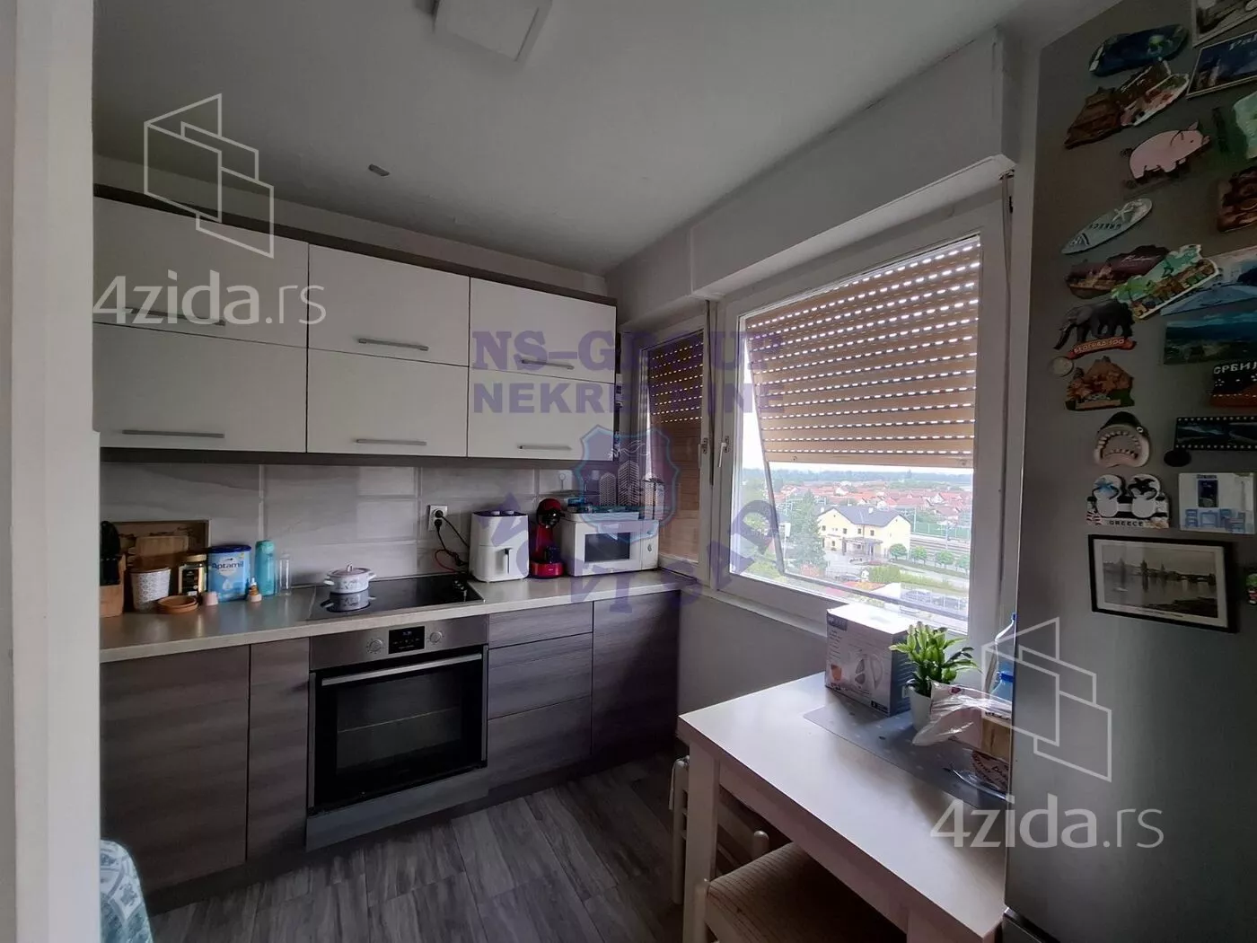 Dvoiposoban stan | 4zida