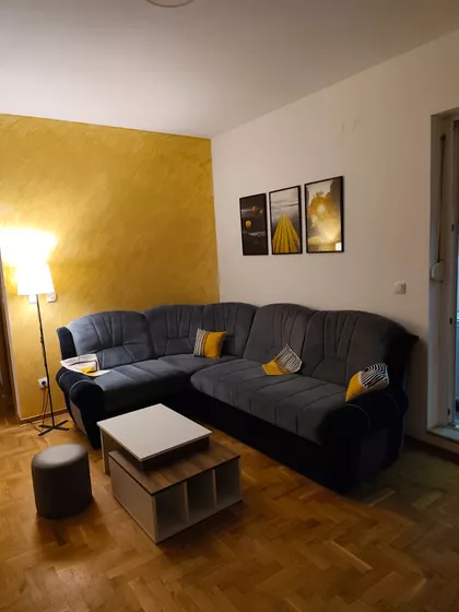 Vojvode Vlahovića Zvezdara | 4zida.rs