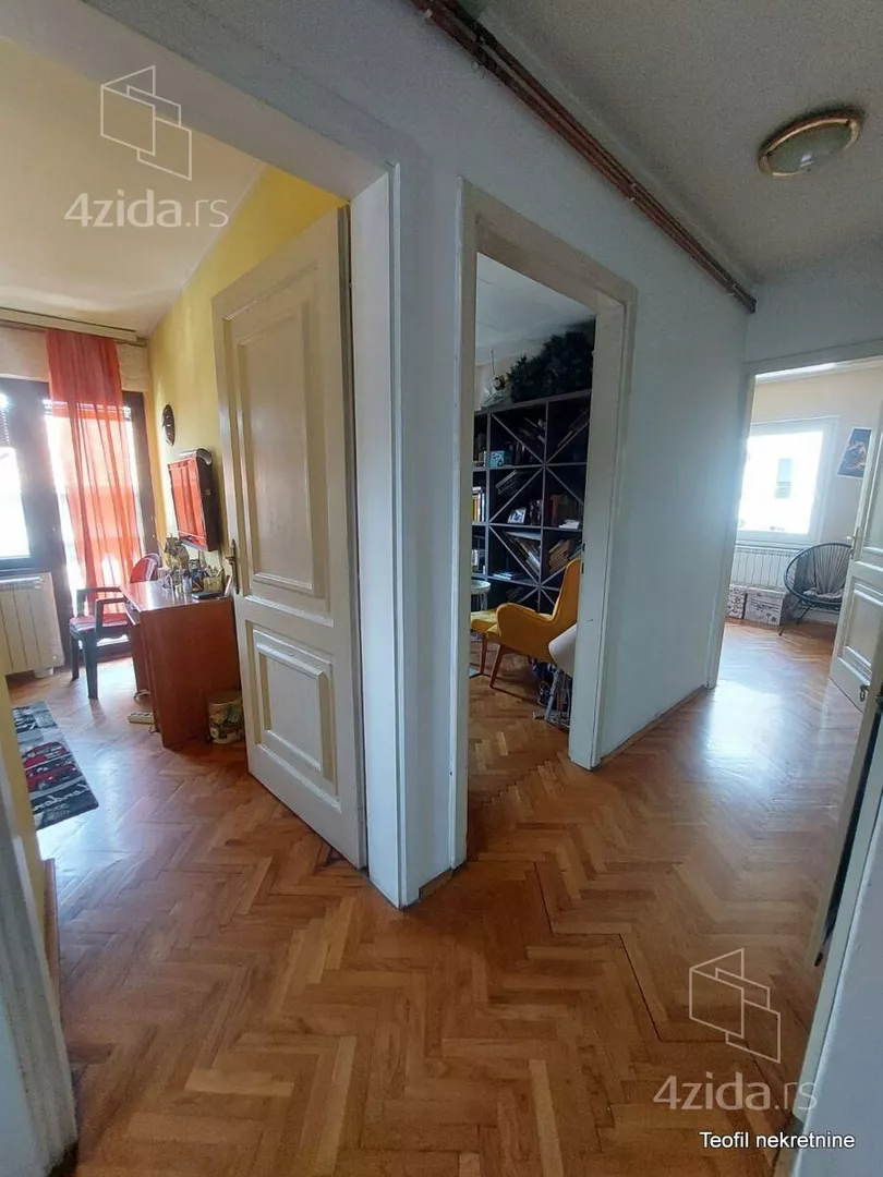 Četvorosoban stan | 4zida
