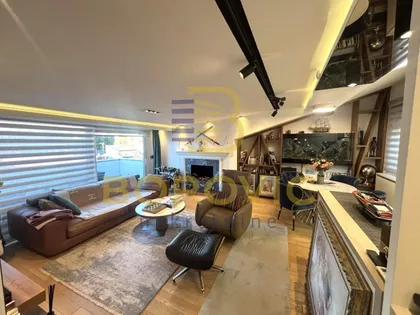 Crveni Krst Vračar | 4zida.rs