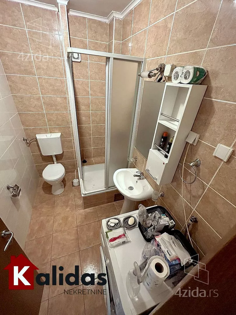 Garsonjera | 4zida