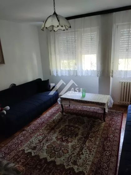 Seljačkih buna | 4zida.rs