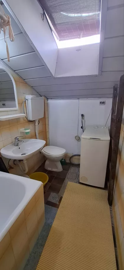 Kozarčeva 70A | 4zida.rs