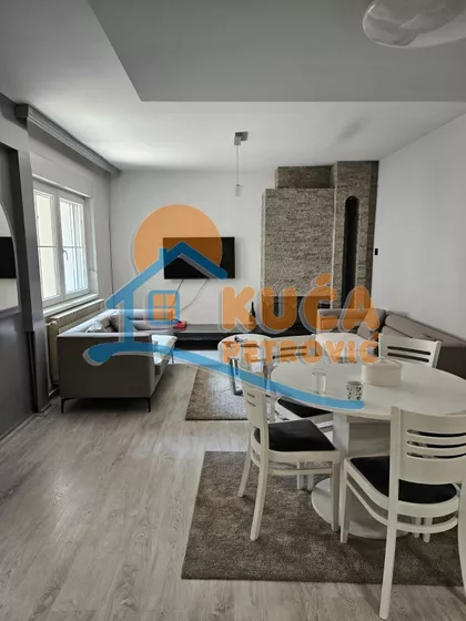 Bulevar 12. februar | 4zida.rs