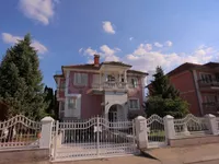Jagodin Mala, Pantelej, Gradske lokacije, Niš | 4zida.rs