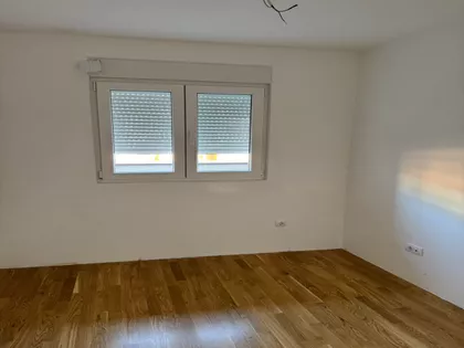 Vitezova Karađorđeve Zvezde 84a | 4zida.rs