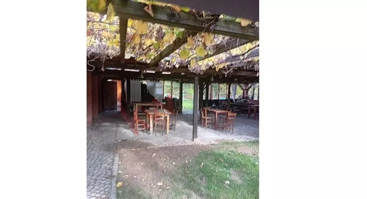 Ugostiteljski objekat | 4zida