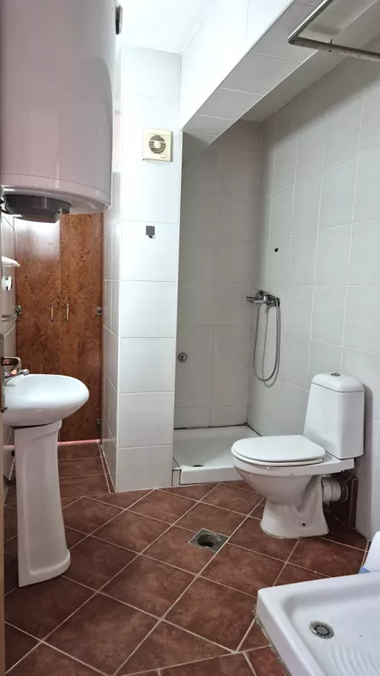 FON - Voždovac | 4zida.rs