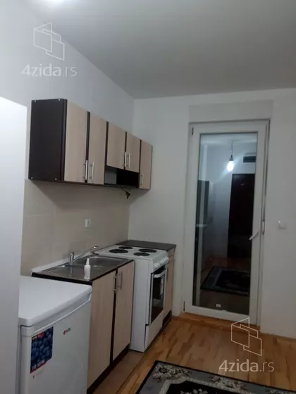 Steve Žigona | 4zida.rs