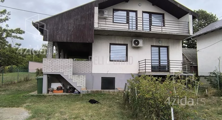Kuća | 4zida