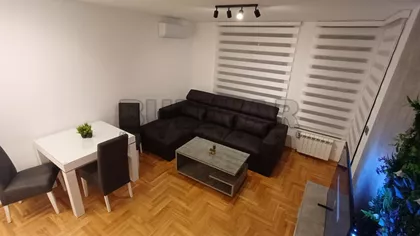 Generala Černjajeva | 4zida.rs