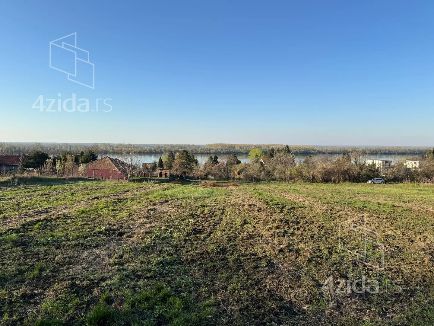 Građevinsko zemljište | 4zida