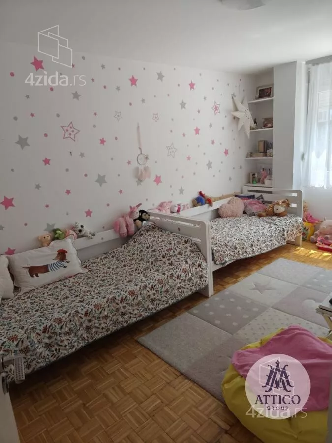 Četvorosoban stan | 4zida