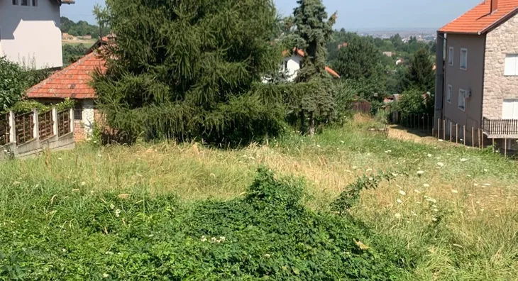 Plac | 4zida