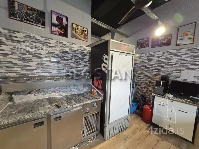 Lokal | 4zida