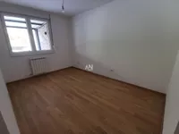 Šestosoban stan | 4zida