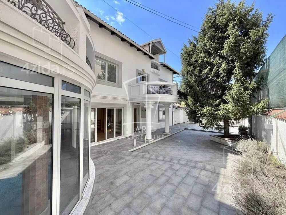 3-etažna kuća | 4zida