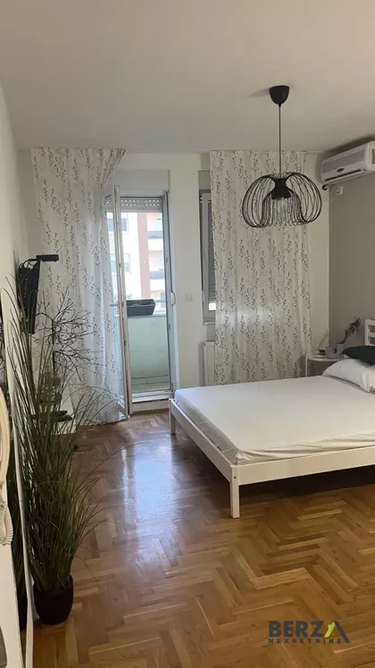 Podbara | 4zida.rs