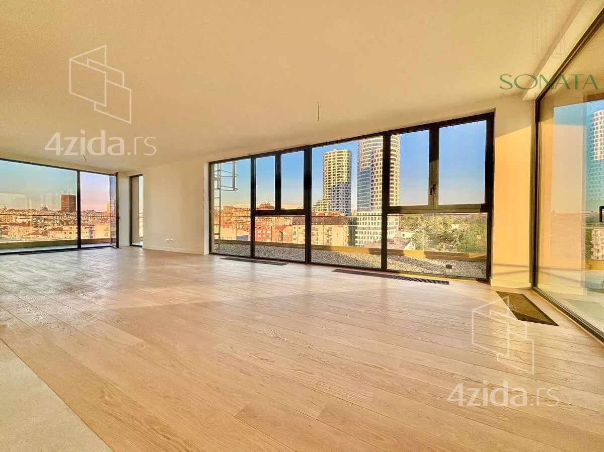 Šestosoban stan | 4zida