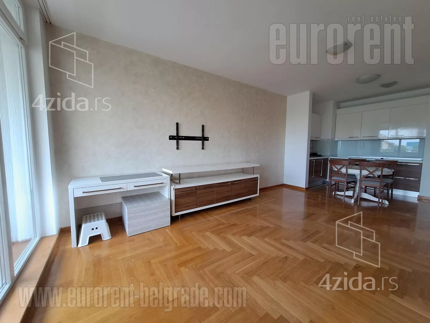 Kancelarija | 4zida