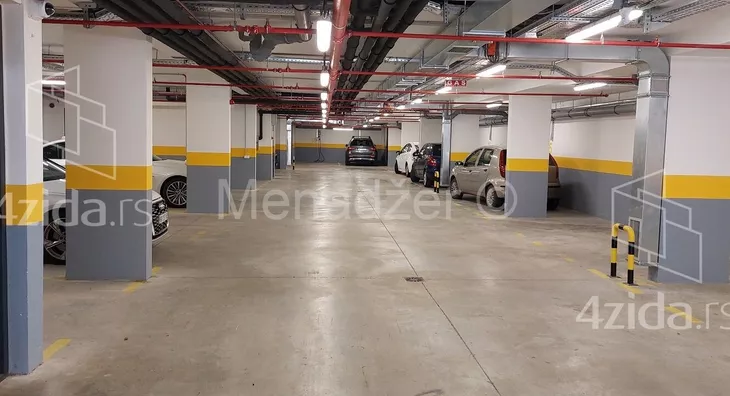 Garaža/Parking | 4zida