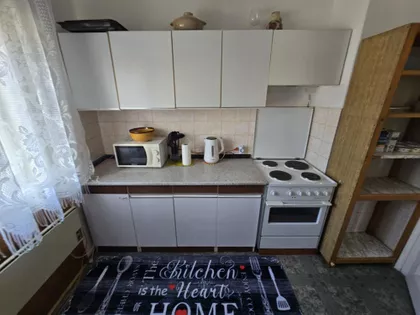 Vrnjačka | 4zida.rs