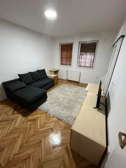 Kolo Srpskih Sestara | 4zida.rs