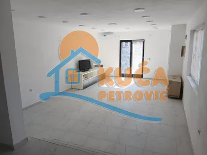 Obrena Nikolića | 4zida.rs