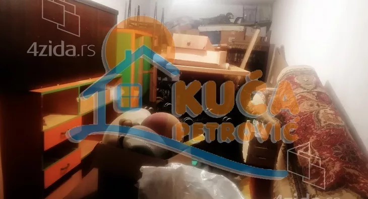 Garaža | 4zida
