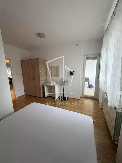 Njegoševa | 4zida.rs