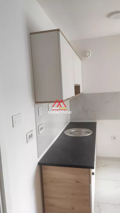 Pavla Papa | 4zida.rs